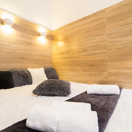 Smart Apartment On Filatova Львов Экстерьер фото